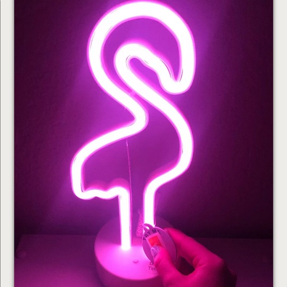 Other - BRAND NEW FLAMINGO LIGHT